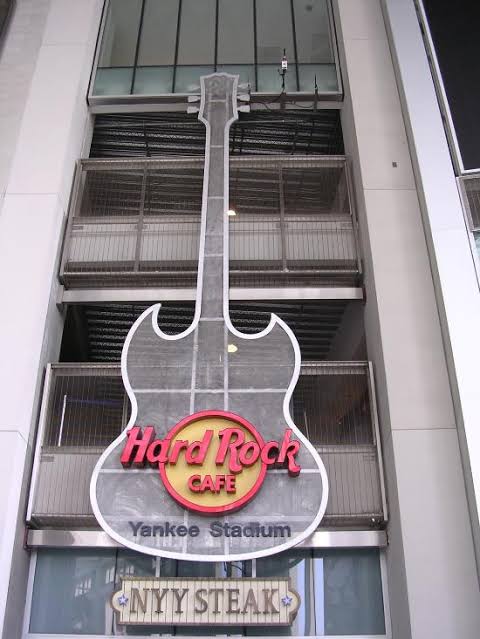 Hard Rock Cafe Yankee Stadium 2019 Pint Glass