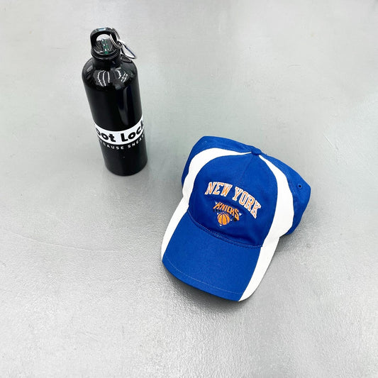 New York Knicks x Foot Locker Promotion Cap / Foot Locker Water Bottle