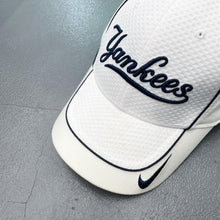 Load image into Gallery viewer, New York Yankees x Nike DRI-FIT Script Cap
