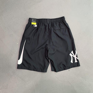 Nike x New York Yankees Standard Fir Short