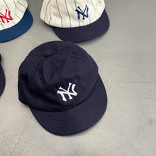 Load image into Gallery viewer, New York Yankees Cooperstown Ball Cap
