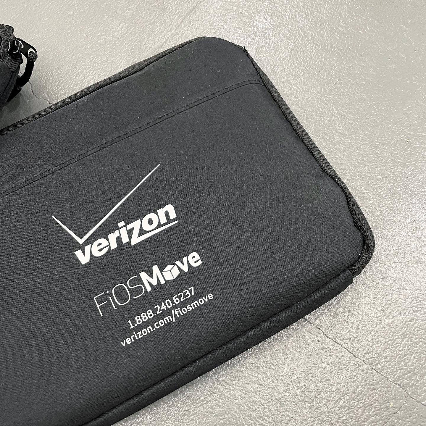 Verizon iPad Sleeve Bag