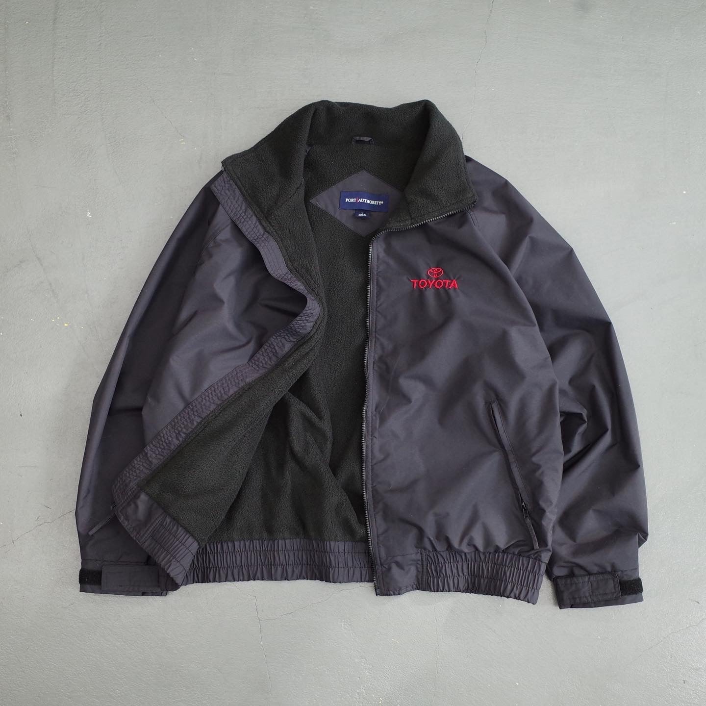 TOYOTA Raglan Sleeve Nylon Jacket