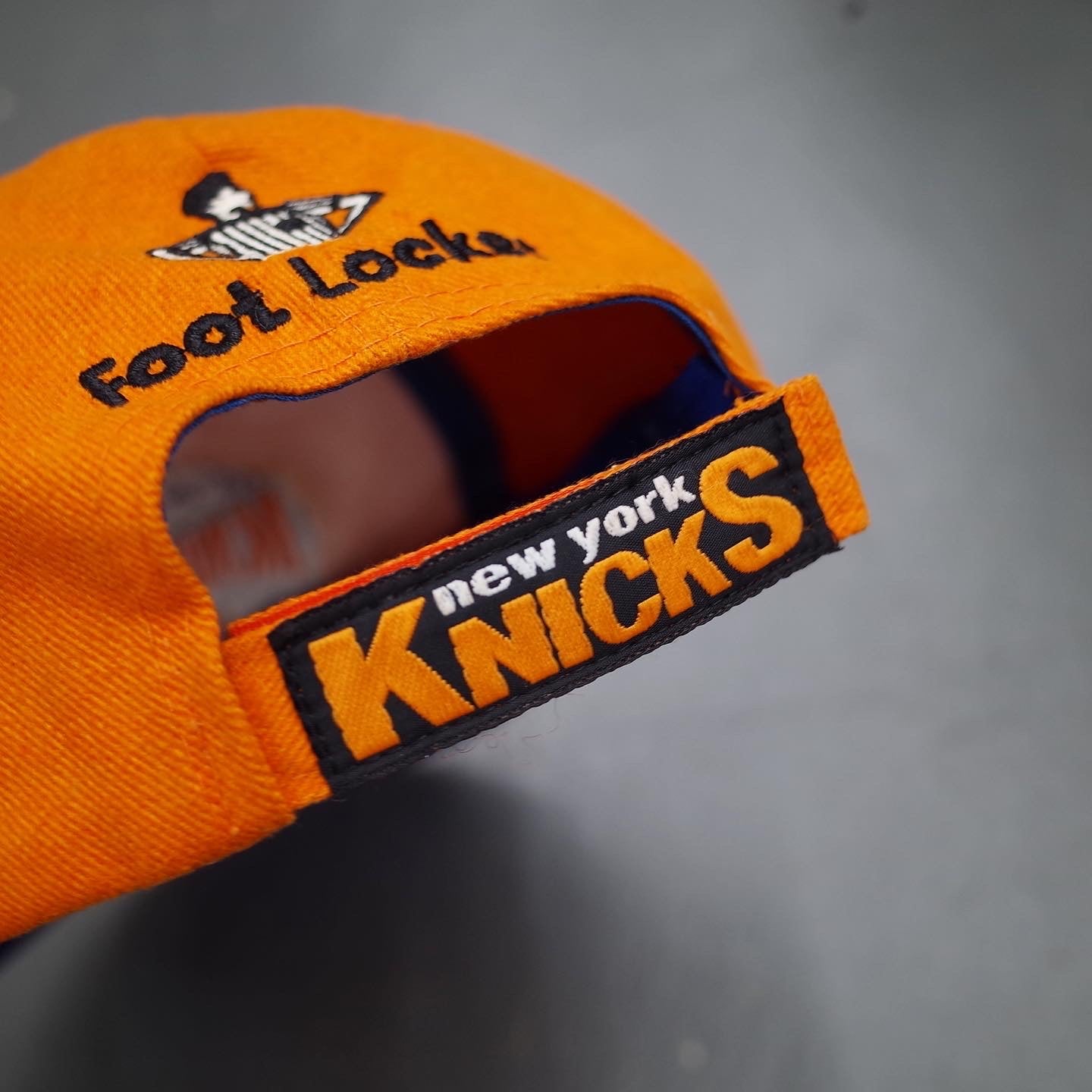 New York Knicks 2000 Foot Locker Hat