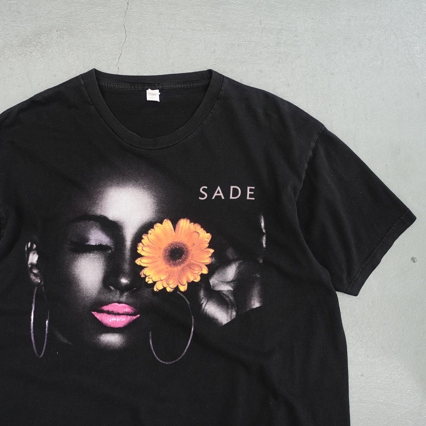 Sade Soldier of Love Tour 2011 Tee – SLON STORE