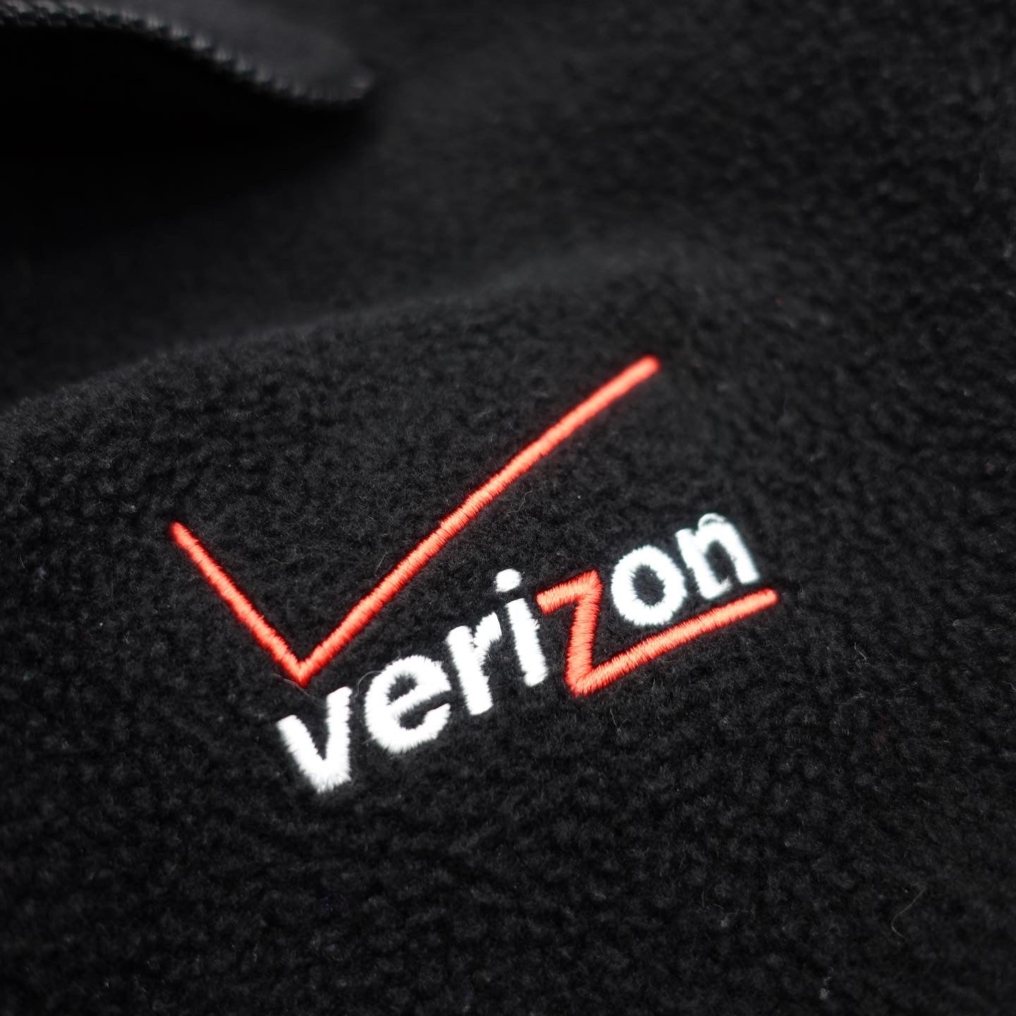 Verizon - Nylon Jacket / Full Zip Fleece