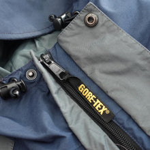 Load image into Gallery viewer, Cabela&#39;s Gore-Tex Hard Shell
