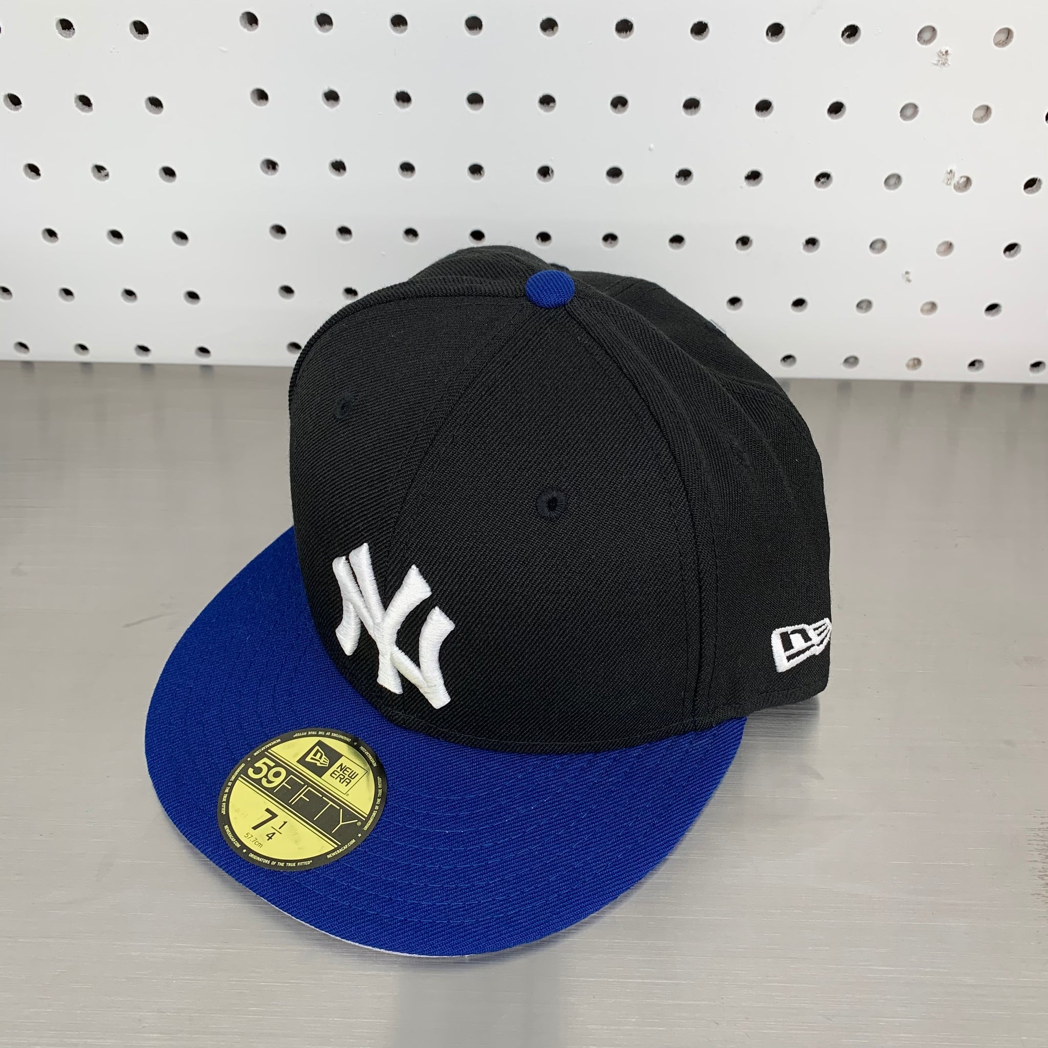 Actief Sluimeren aanklager New York Yankees New Era 59FIFTY Fitted Cap "Black x Blue" – SLON STORE