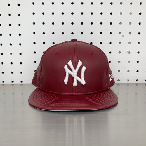 Red Welcome to Fabulous Queens New Era 59FIFTY Fitted Hat 7