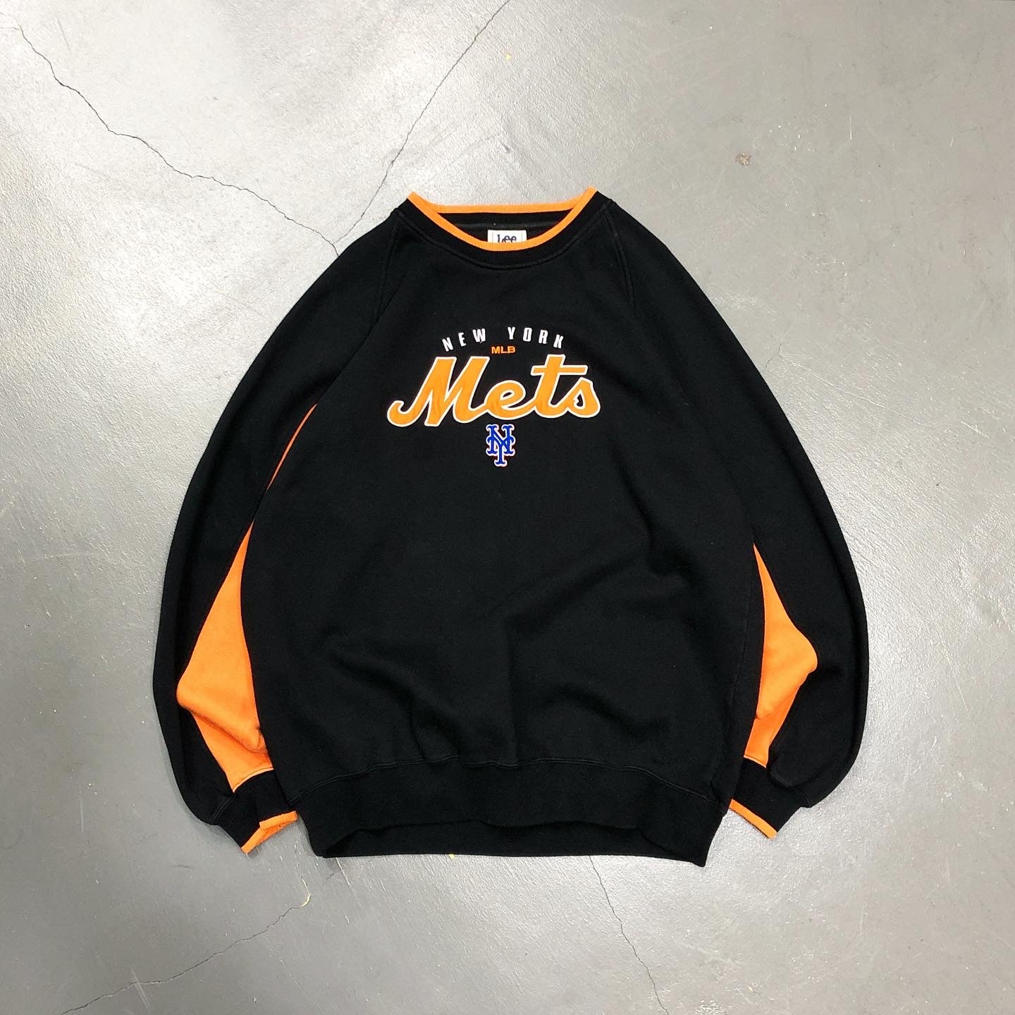 New York Mets Crewneck Sweatshirt by Lee Sport