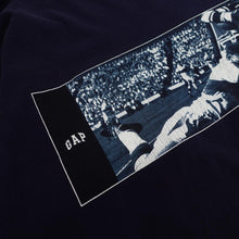 Load image into Gallery viewer, GAP Photo L/S Tee
