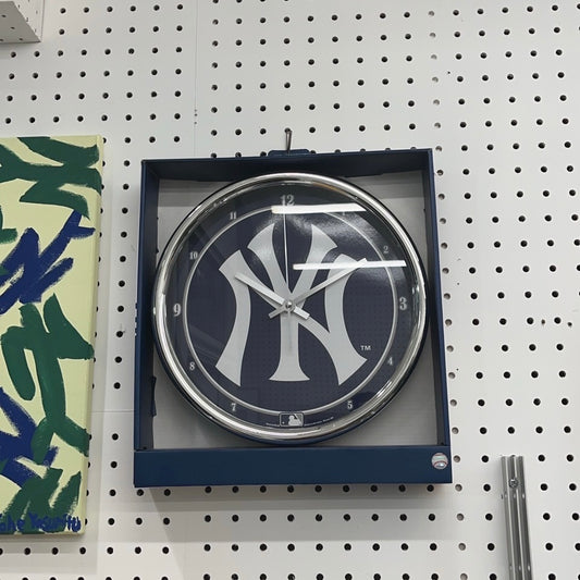 NY YANKEES WALL CLOCK