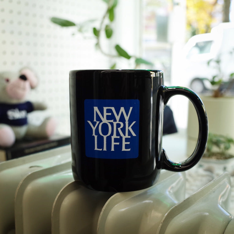 NEW YORK LIFE Black Mug
