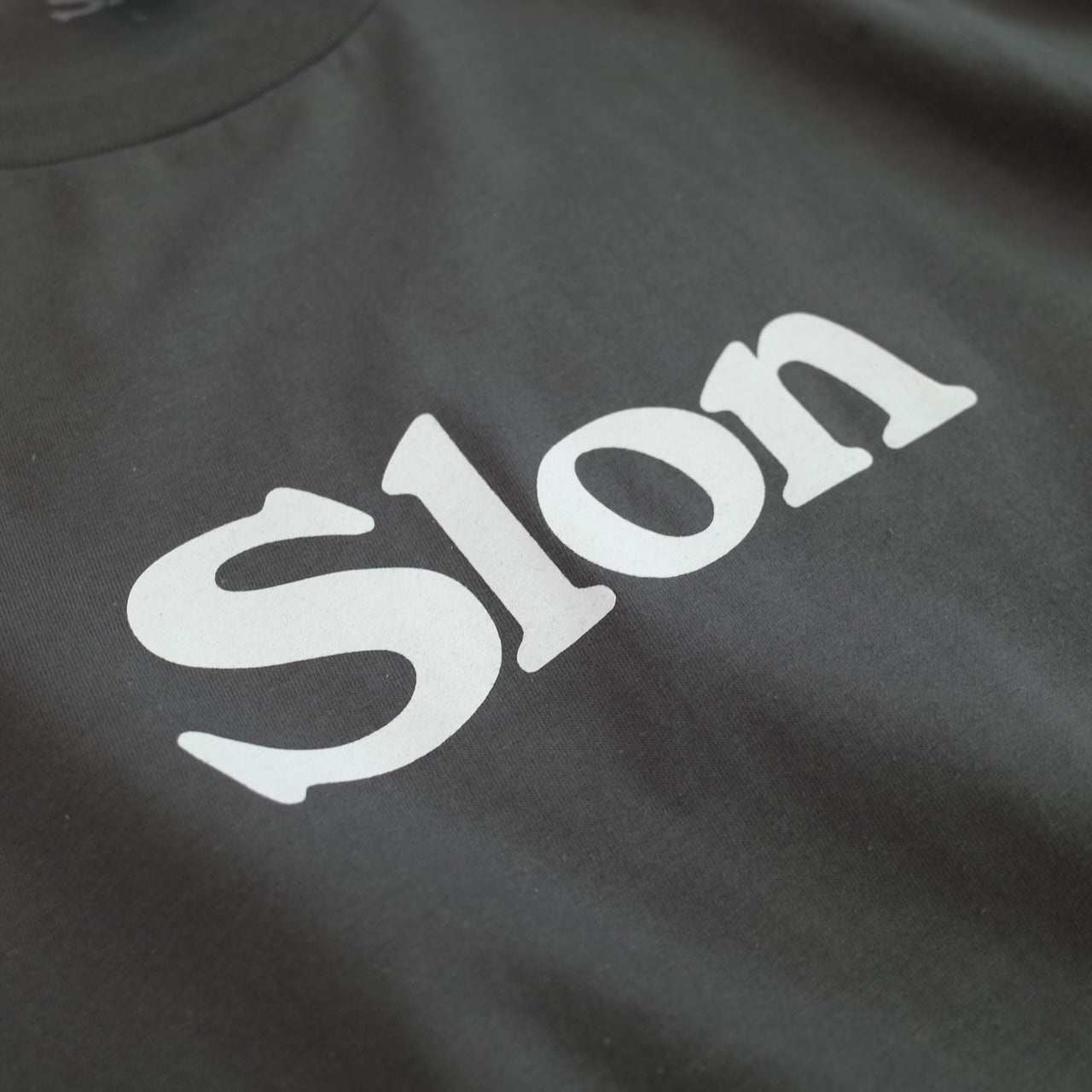 SLON Classic Logo S/S Tee – SLON STORE